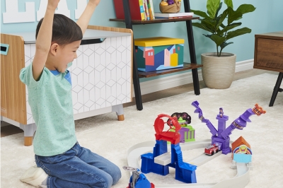 ¿Pequeños en casa? Guía para elegir el juguete ideal para los más chiquitos del hogar