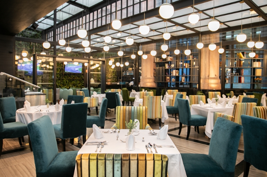Haz que mamá se sienta única en el Hotel Marquis Reforma