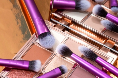 Crea los mejores looks para este mes del amor con Real Techniques