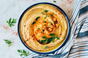 Complementa tu cocina con una nueva línea de Hummus, práctica y saludable